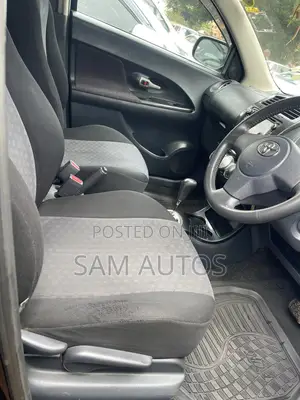 Toyota IST 2008 Black
