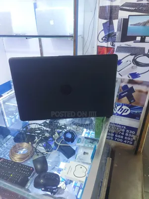 Laptop HP 15-da3007nia 8GB Intel Core i3 SSD 256GB