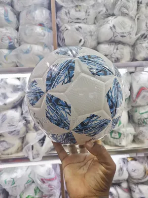 Uefa Champions League Ball Unisex, Soccer Ball, Silver Metallic