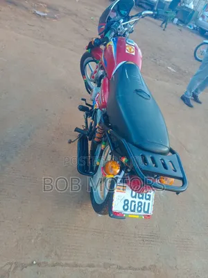 Bajaj CT 125X 2025 Red