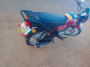 Bajaj CT 125X 2025 Red