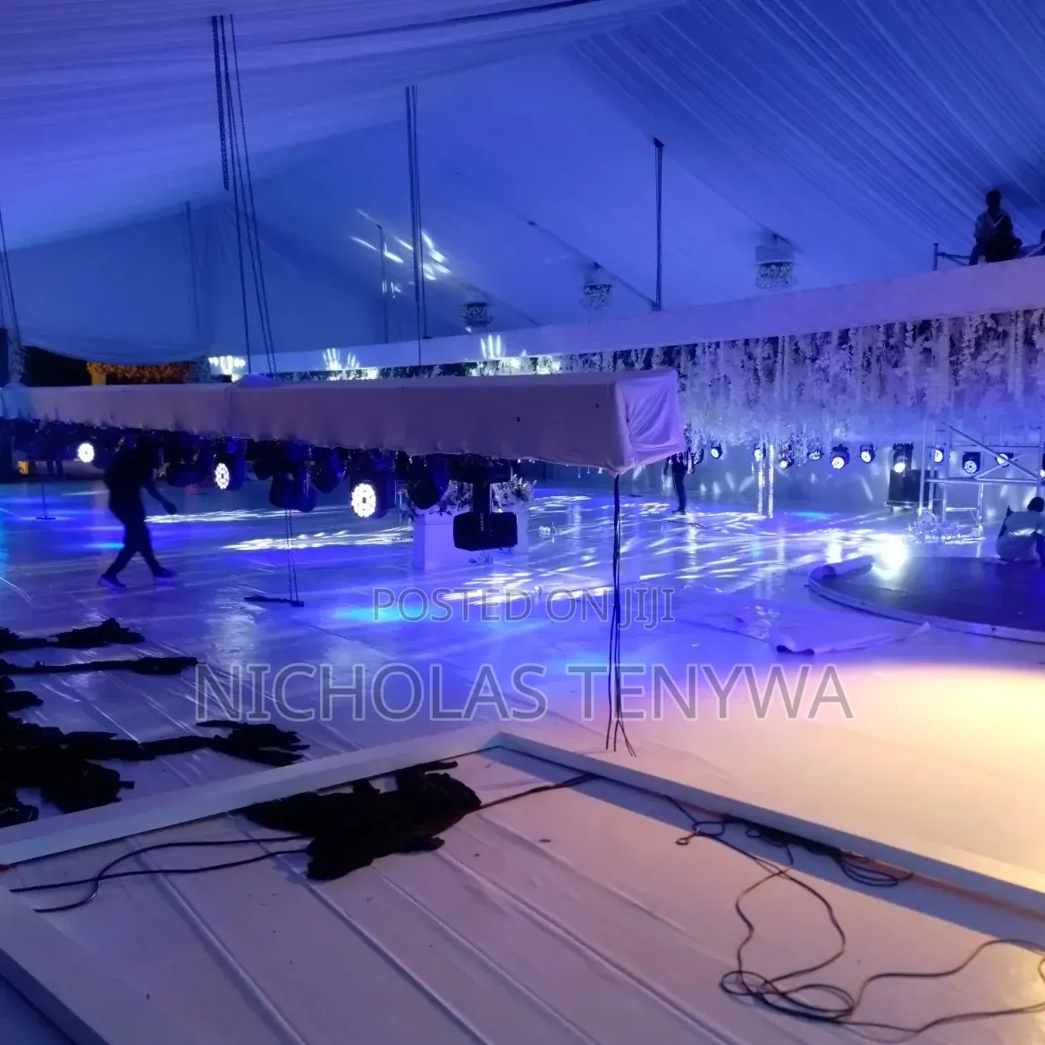 Lights And Visual Equipment For Hire