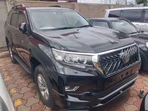 Toyota Land Cruiser Prado 2020 Black