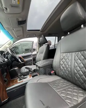 Toyota Land Cruiser Prado 2.8 2017 Gray