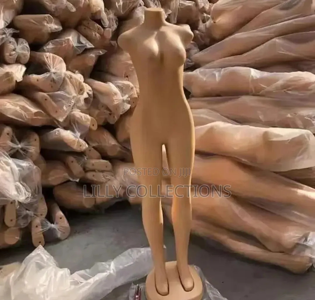 Hip Lady's Dummy Without Ahead and Arms