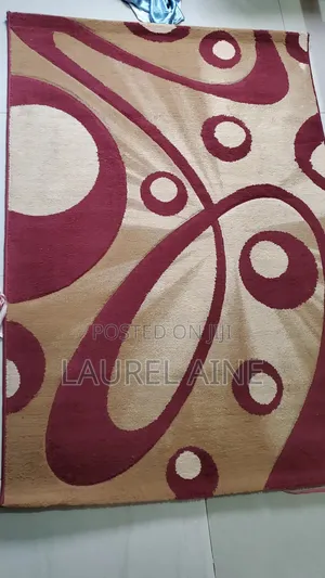 Center Carpet