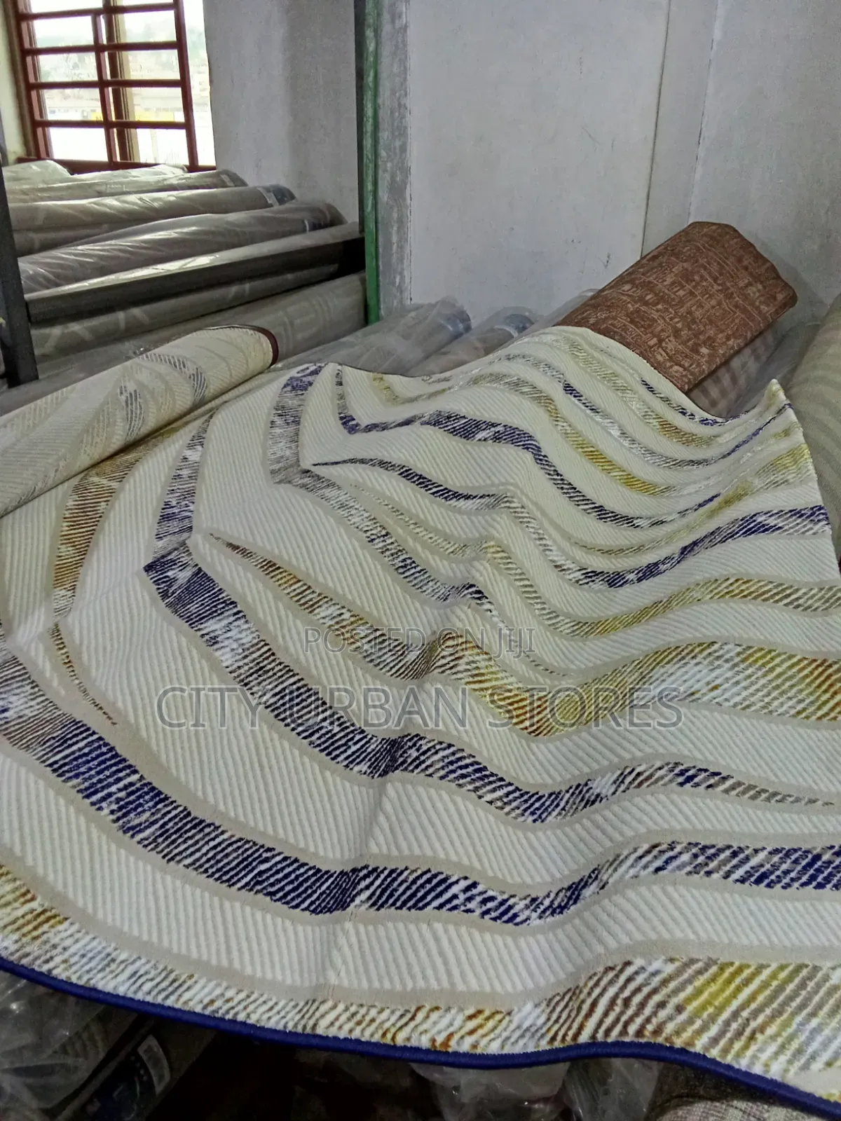 Zafar Smooth Center Large Carpets