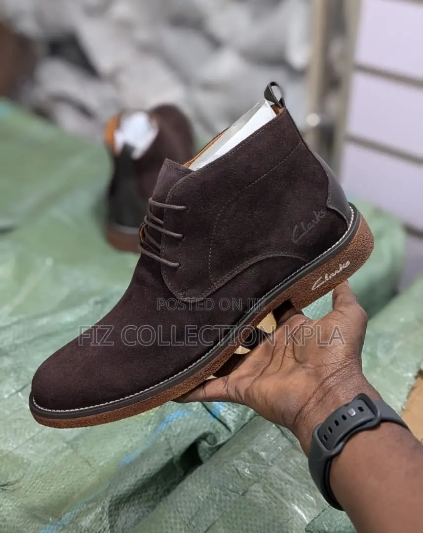 Clarks Coffee Crepe Boot”