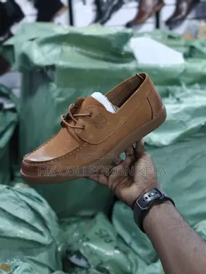 Timber Brown Classic Casual”
