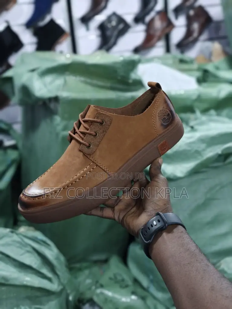 Timber Brown Minimal Casual”