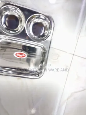 6-Piece Heavy Duty Stainless Steel 3 – Partitioned Meal Plates