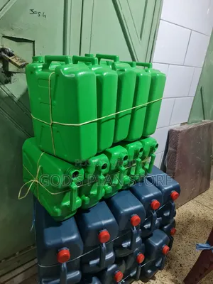 Elite Plastic Jerrycans 20litres Green
