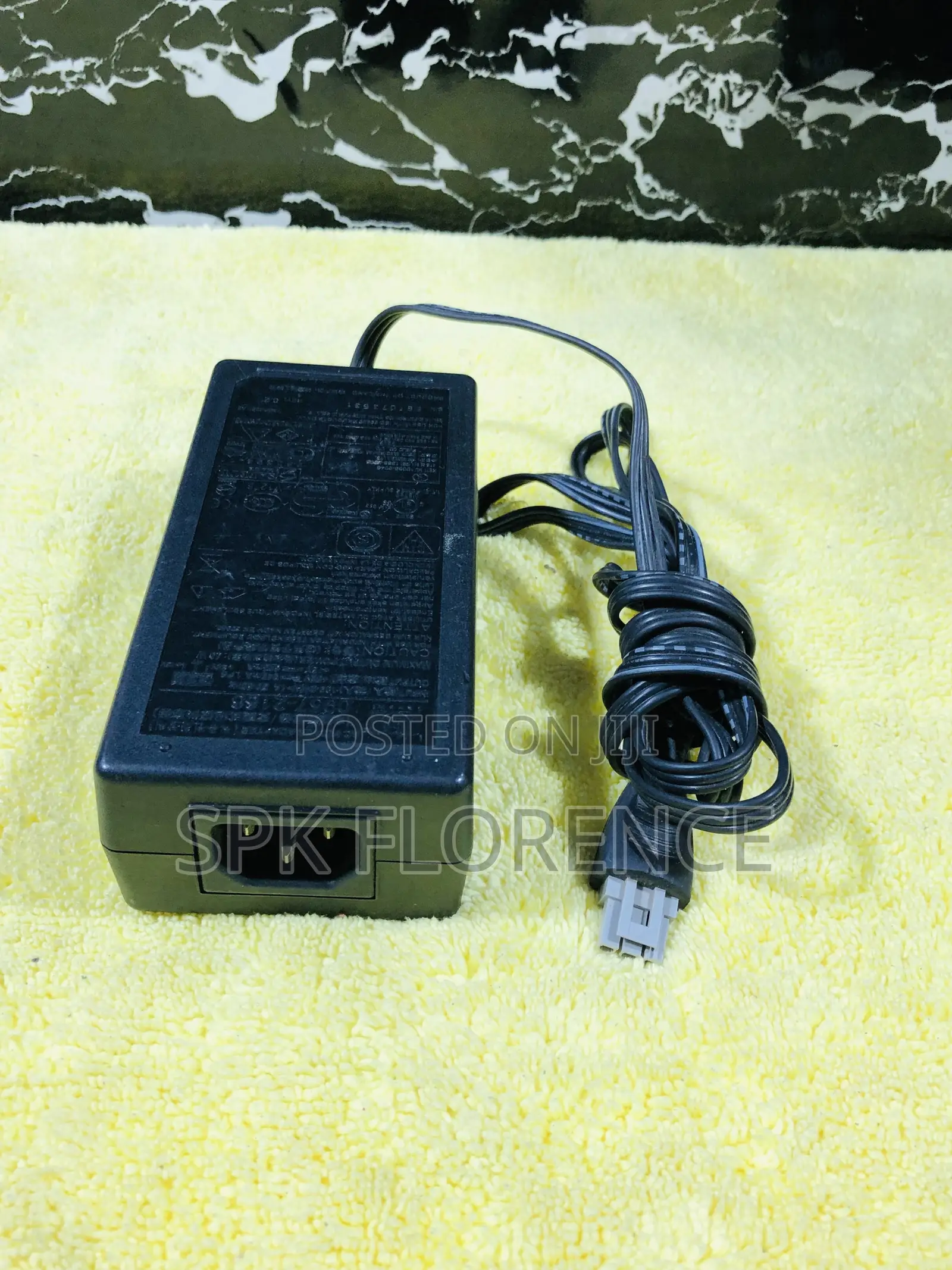 Hp Ac Power Adapter 16v - 40w