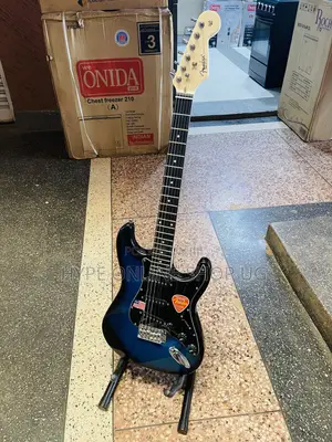 Greatness Fender Usa Made Solo Electric Solid Guitar