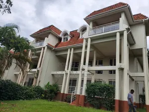 4bdrm Townhouse / Terrace in Kololo Property, Central Division for rent