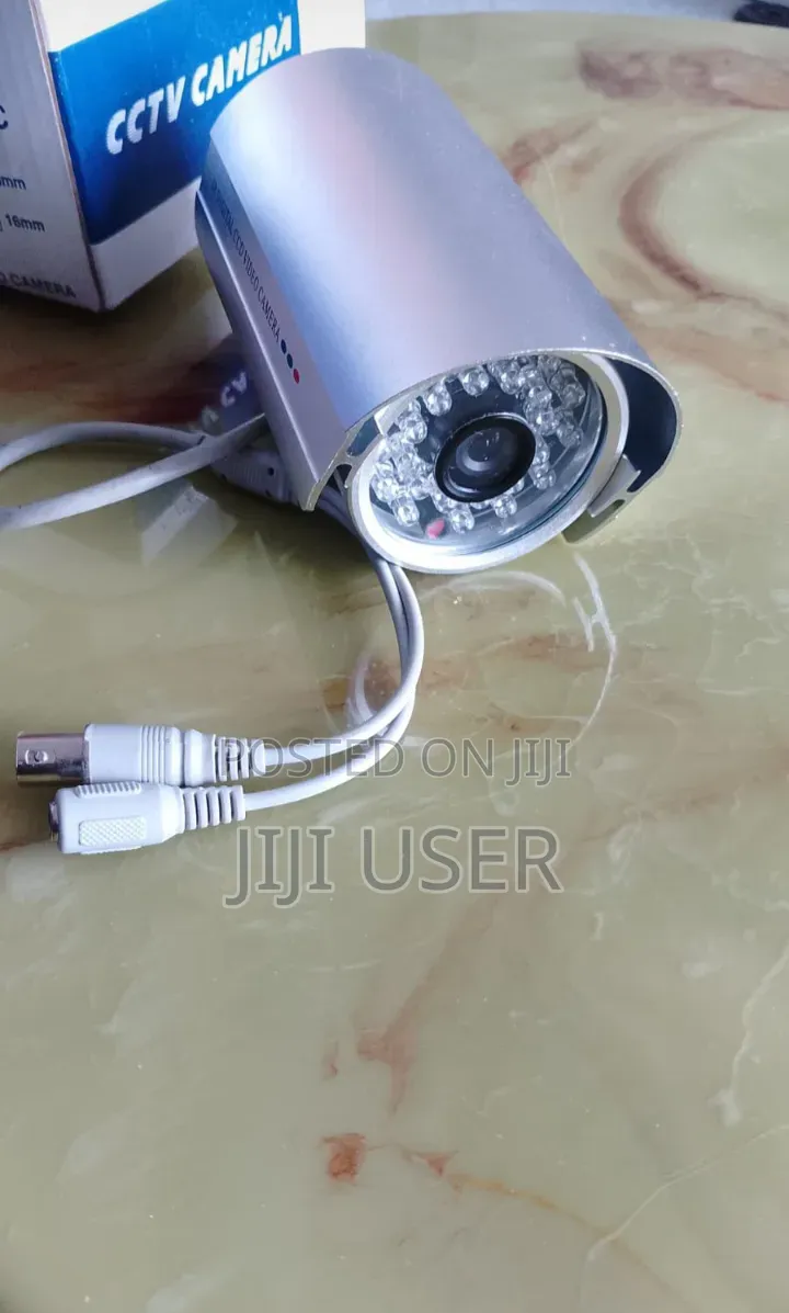 Toyoho Bullet-style Cctv Security Camera.