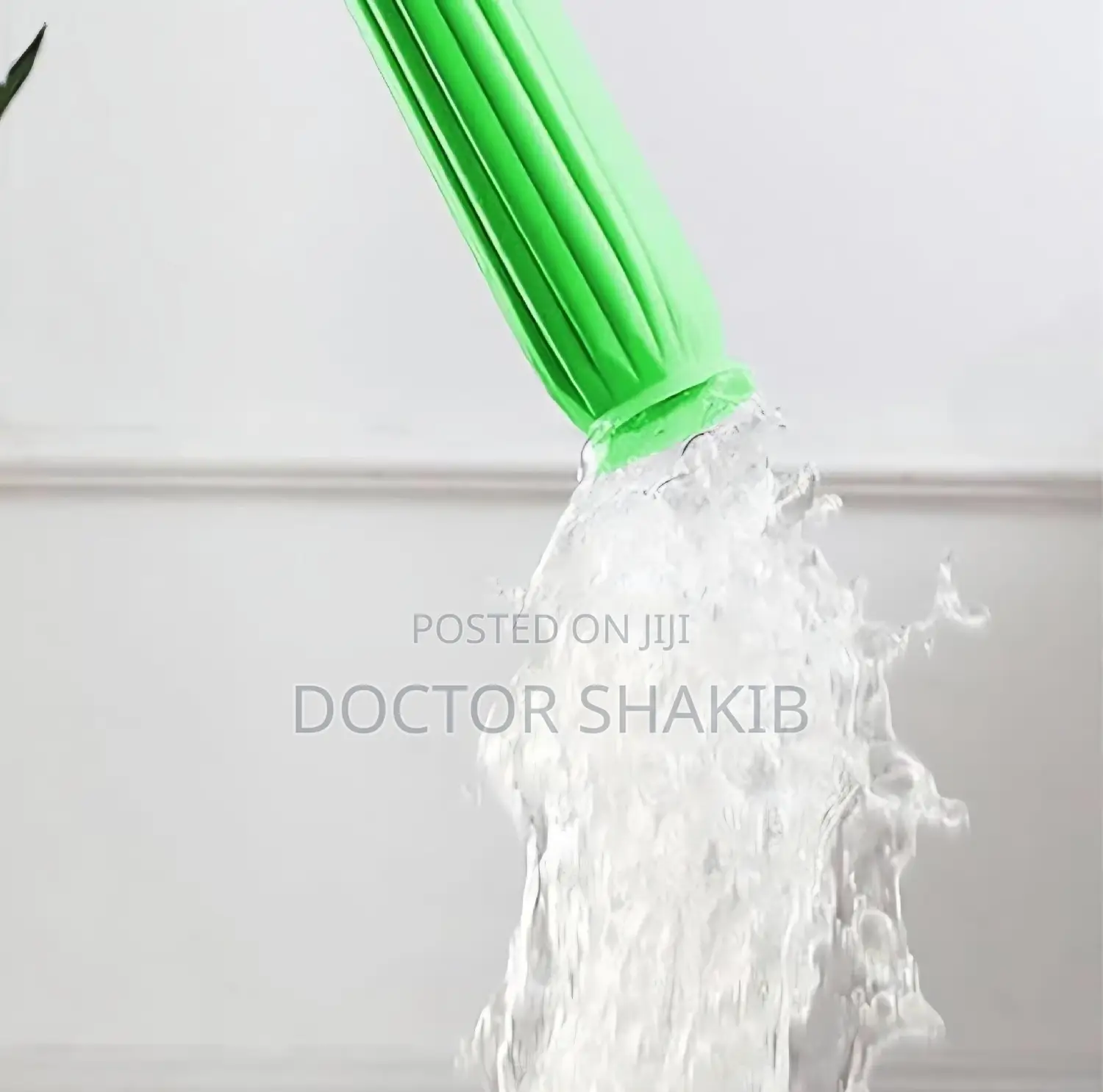Self-Wringing Twist Mop
