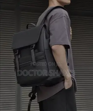 Mast Harbour Men's Solid Medium Backpack
