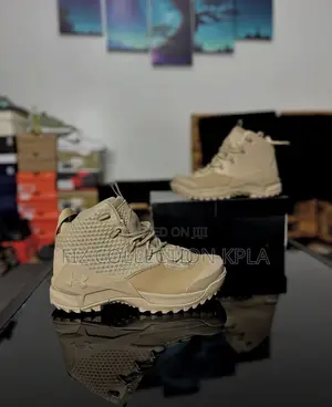 Under Armour Brown Force Boot