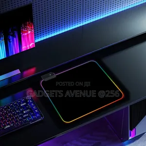 Usb-Powered RGB Led Gaming Mouse Pad Featuring Customizable Lighting M