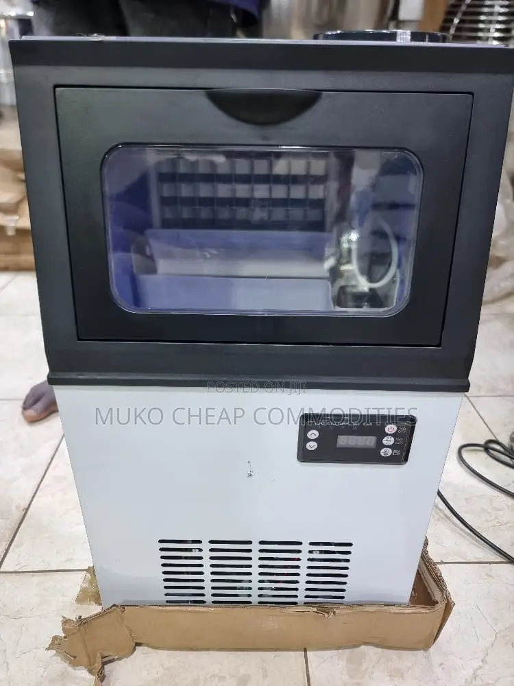 Ice Cream Maker Machine