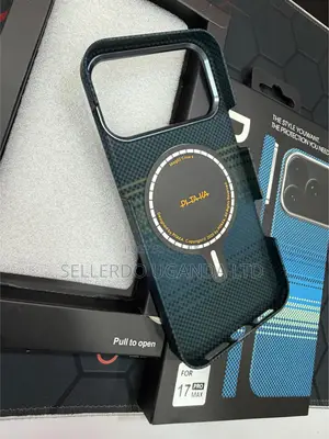 Pitaka iPhone 17 Pro Max Case