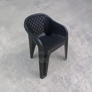 Drafted Plastic Chairs Plastic Chairs
