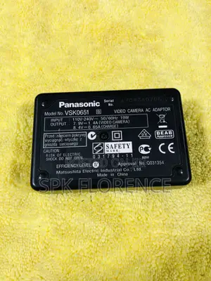 Panasonic Video Camera Ac Adapter 8.4v