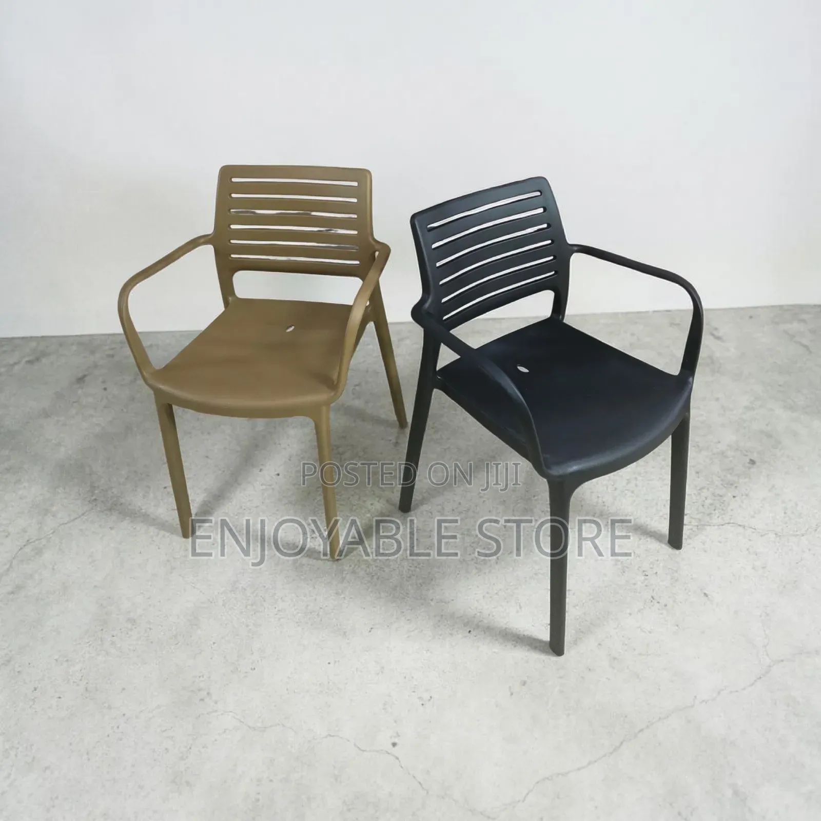 Guardians Plastic Chairs Plastic Chairs