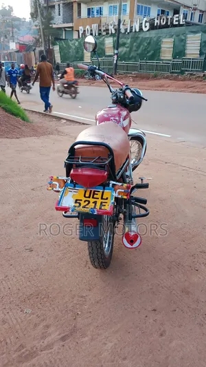 Bajaj Boxer 100 2012 Red