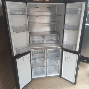 Hisense 561ltrs Black Mirror