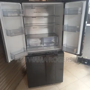 Hisense 561ltrs Black Mirror