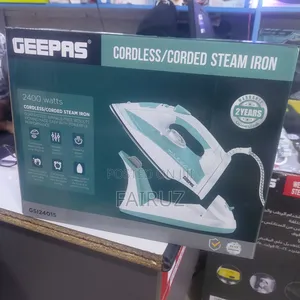 Cordless/Corded Ceramic Steam Iron Geepas
