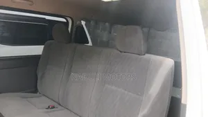 Toyota HiAce 2012 White
