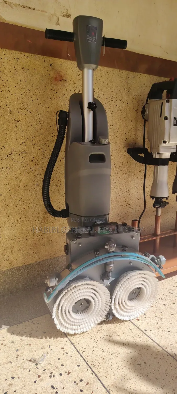 Cordless/Electric Floor Scrubber