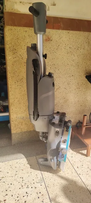 Cordless/Electric Floor Scrubber