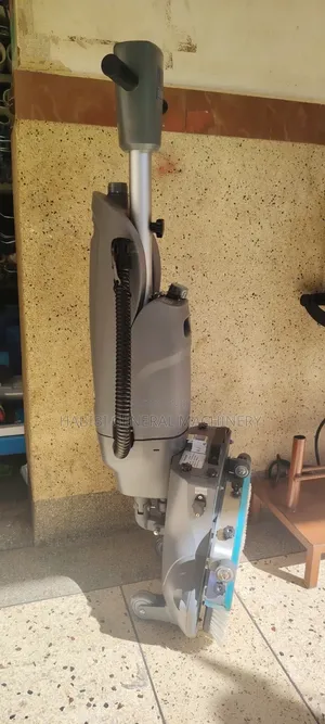 Cordless/Electric Floor Scrubber
