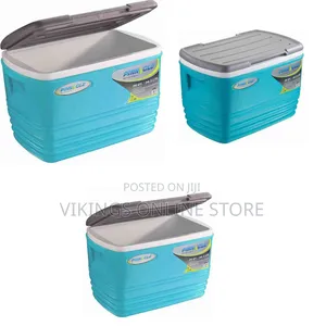 Pinnacle Eskimo 34.5 Litre Portable Cooler Box