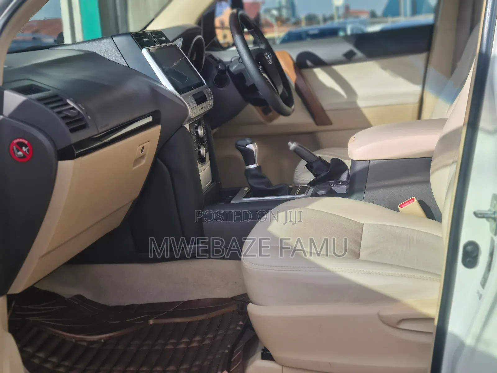 Toyota Land Cruiser Prado 2017 White