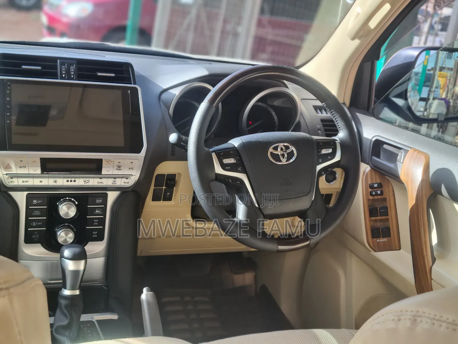Toyota Land Cruiser Prado 2017 White