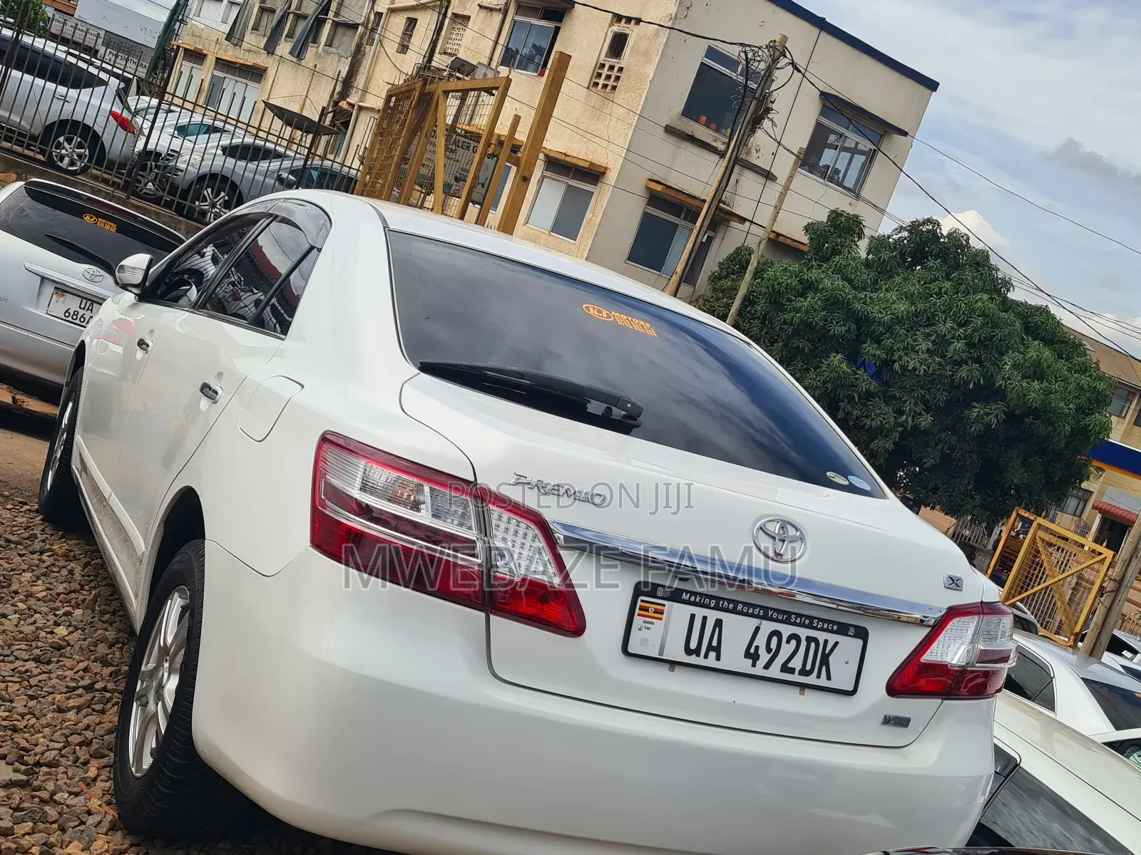 Toyota Premio 2012 White