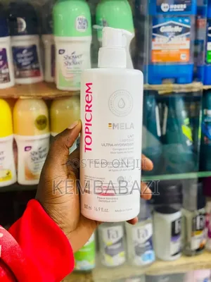 Topicrem Mela Unifying Ultra-moisturizing Milk.