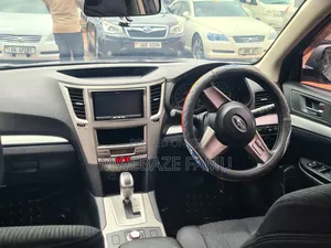 Subaru Legacy 2012 Silver