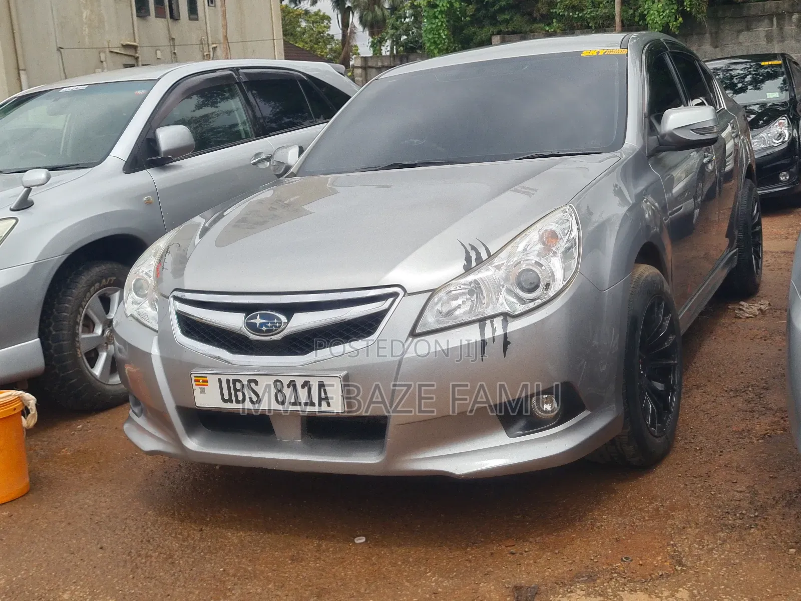 Subaru Legacy 2012 Silver