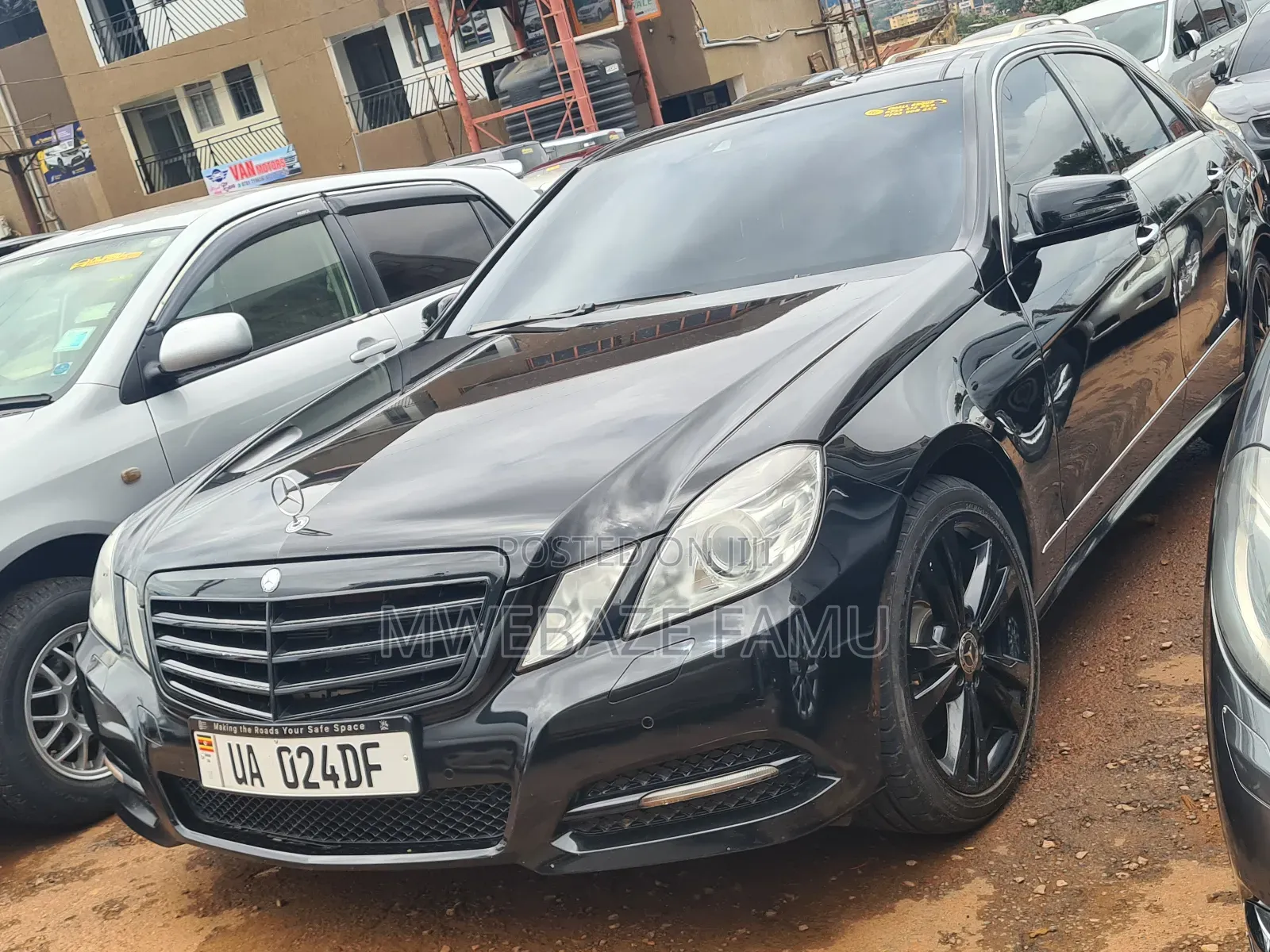 Mercedes-Benz E300 2011 Black