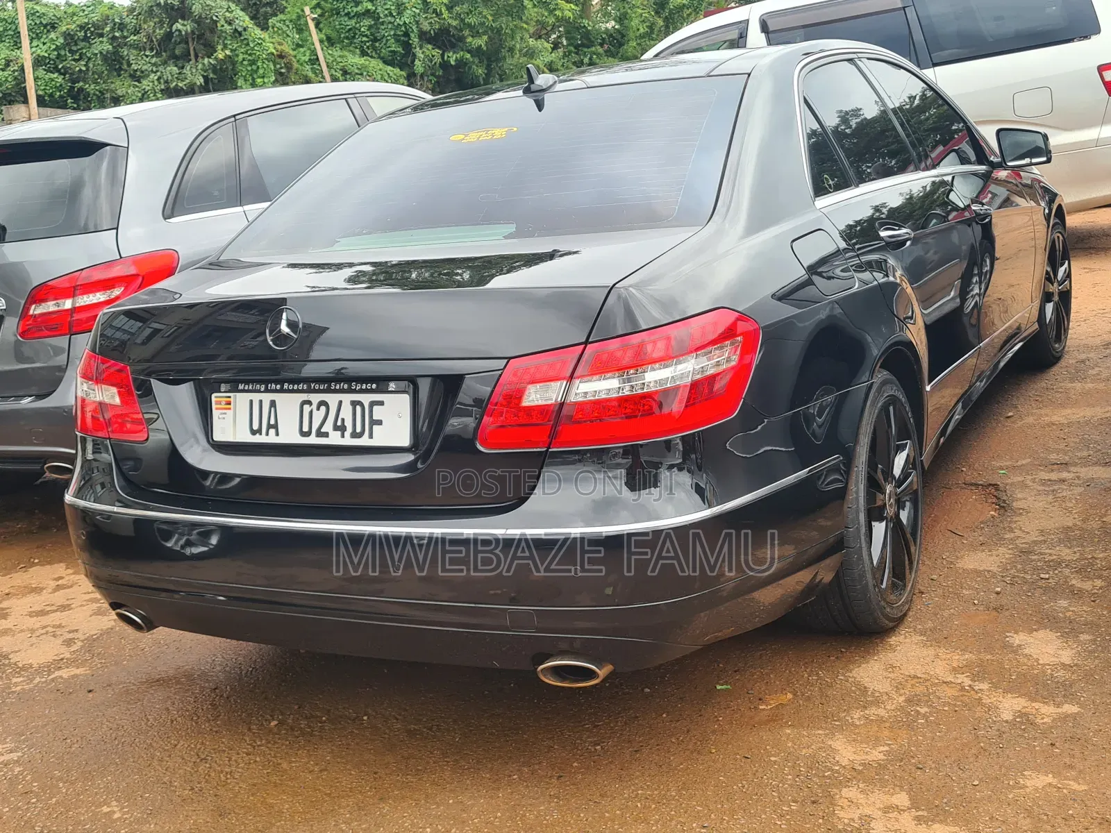 Mercedes-Benz E300 2011 Black
