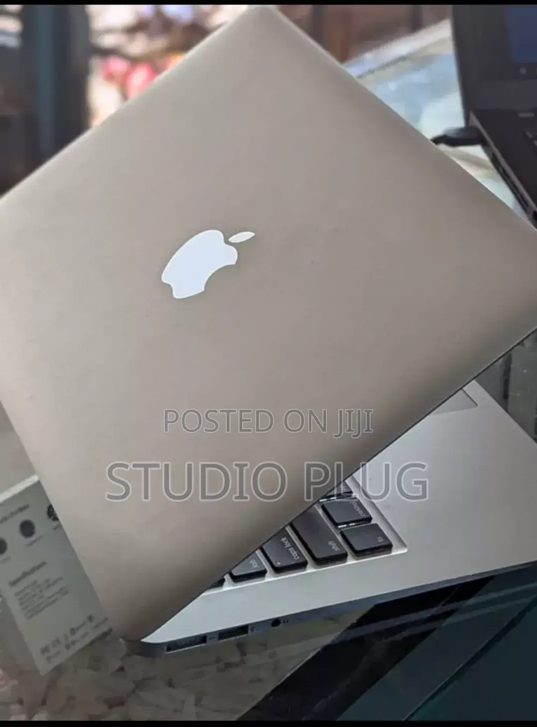 Laptop Apple MacBook Pro 4GB Intel Core i5 HDD 256GB