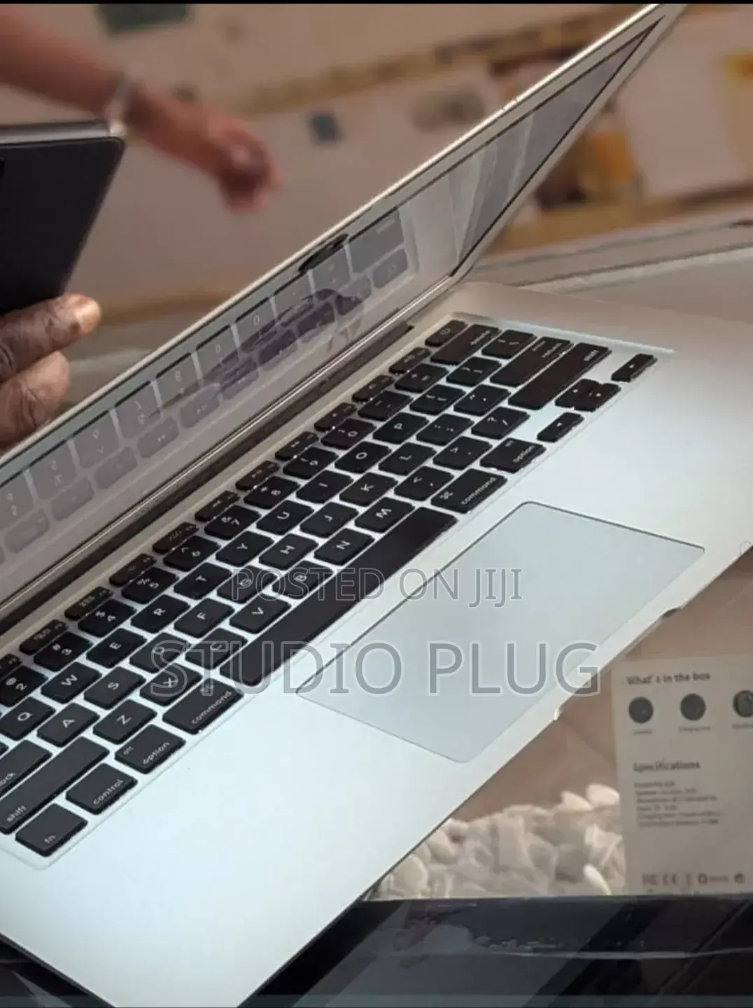 Laptop Apple MacBook Pro 4GB Intel Core i5 HDD 256GB