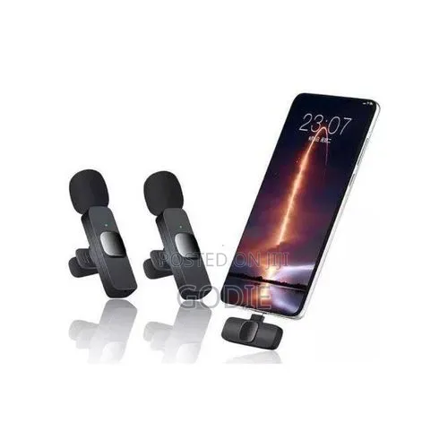  Dual Wireless Lavalier Microphone Plug and Play