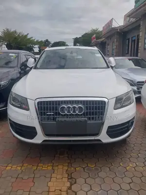 Audi Q5 2012 White